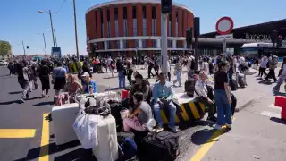 Apagón masivo en España y Portugal paraliza trenes y retrasa vuelos, sin que se conozcan las causas