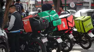 Avanza en la Cámara de Diputados la reforma que reconoce derechos laborales de trabajadores de plataformas digitales