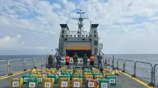 Marina decomisa dos toneladas de cocaína en Chiapas y golpea finanzas del narcotráfico