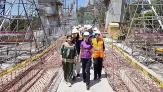 Sheinbaum supervisa avances en el Tren El Insurgente y la Universidad de la Salud en CDMX 