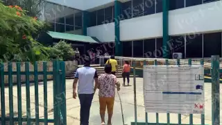Suspenden traslado de paciente con VIH del IMSS Campeche a Mérida; acusan negligencia médica