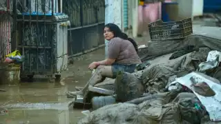 CFE restablece 84% del servicio eléctrico en cinco estados tras lluvias; Poza Rica, la zona más afectada