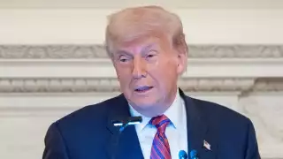 Trump aprueba histórica ley sobre criptomonedas en EE.UU.: “Revolución financiera como internet”