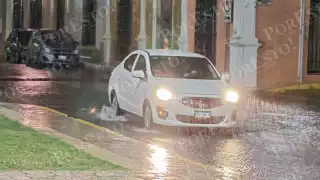 Onda Tropical 40 pone en alerta a ocho municipios de Campeche por lluvias fuertes
