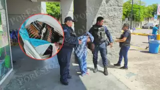 Detienen a hombre por intentar robar baterías en Walmart de Ciudad del Carmen