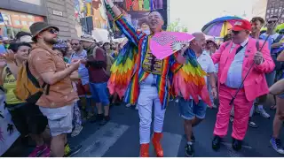 Budapest desafía al gobierno y  200 mil personas salen a marchar por el Orgullo LGBT+ pese a prohibición de Orbán