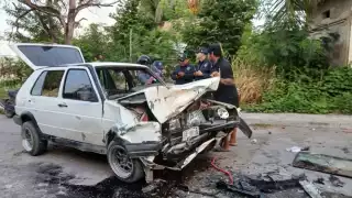 Presunto conductor en estado de ebriedad provoca percance vial