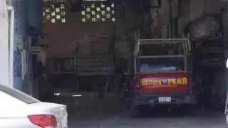 Delincuentes sustraen motores y herramientas de herrería en Campeche