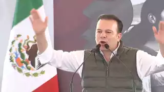 Gobernador de Durango, Esteban Villegas, se declara “Claudista” durante visita de Claudia Sheinbaum