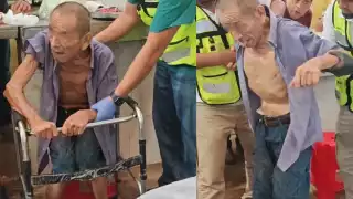 Comerciantes de Escárcega salvan a abuelito que se desvaneció en el mercado