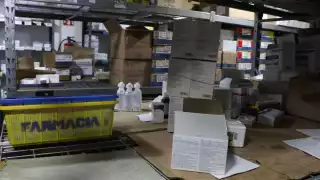 Claudia Sheinbaum promete abasto total de medicamentos y acusa incumplimiento de farmacéuticas