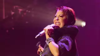 Alejandra Guzmán aparece y explica los detalles de su estado de salud