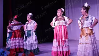 Color y tradición en certamen del INAPAM: coronan a nueva representante “Linda Campechana 2025”