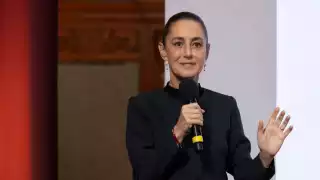 Claudia Sheinbaum reafirma compromiso con la verdad y la justicia en el caso Ayotzinapa a 11 años de la desaparición