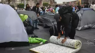 CNTE levanta plantón en el Zócalo tras 72 horas pero amenaza con paro indefinido si no se atienden sus demandas​