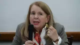 Loretta Ortiz responde a Lenia Batres: “En la Corte no hay nada en lo oscurito”