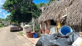 Vecinos de Tinún, Tenabo, sin agua desde hace días; denuncian que la pipa municipal reparte agua sucia