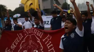 Caso Ayotzinapa: Fiscal Rosendo Gómez Piedra confirma búsqueda de cadáveres de los 43 normalistas desaparecidos