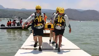 Marina realiza simulacro de rescate acuático en Valle de Bravo como parte del operativo de Semana Santa 2025