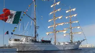 Buque escuela “Cuauhtémoc” zarpa de Nueva York rumbo a México tras reparaciones por choque en puente de Brooklyn