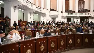 Supremacía constitucional avanza: Reforma limita suspensiones judiciales