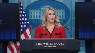 Casa Blanca confirma que aranceles del 25 % a México y Canadá entran en vigor mañana