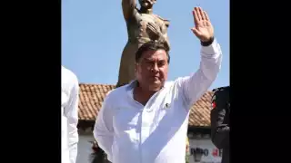 Asesinan a balazos al alcalde de Tacámbaro y a su escolta en Michoacán