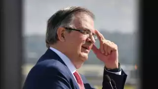 México eleva a 50% los aranceles a autos chinos: medida busca proteger empleos e industria nacional