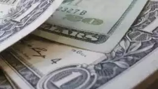 Peso mexicano pierde 1.17% por anuncio de aranceles de Trump