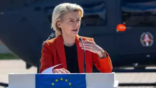 Avión de Ursula von der Leyen sufre interferencia de GPS en Bulgaria; sospechan de Rusia