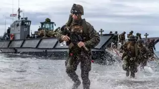 Estados Unidos despliega más de 4 mil militares en el Caribe para enfrentar a cárteles de la droga