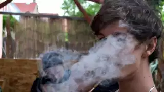 Aún peligran menores de edad por el uso de vapeadores