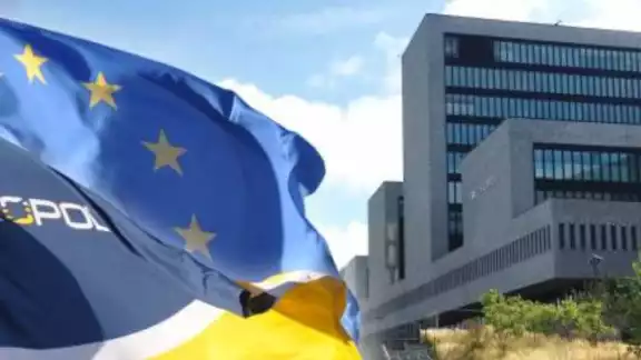 La operación, denominada "Operation Stream", fue liderada por la Policía Criminal y la Oficina de la Fiscalía de Crímenes Cibernéticos de Baviera