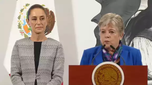 Claudia Sheinbaum Pardo, presidenta de México y Alicia Bárcena Ibarra, secretaria de Medio Ambiente