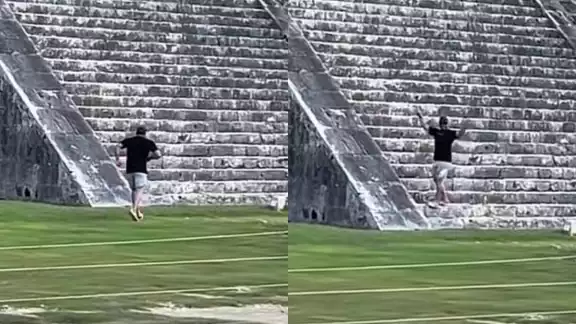 El sujeto únicamente logró alcanzar el segundo escalón de la pirámide, al tiempo que una voz le gritaba "señor, no puede subir, bájese"