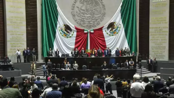 Distintos sectores del gobierno y organizaciones sociales han activado mecanismos de apoyo para la atención de damnificados Distintos sectores del gobierno y organizaciones sociales han activado mecanismos de apoyo para la atención de damnificados