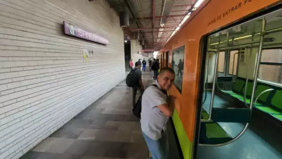 Las vías que van de Pantitlán a La Paz funcionan con normalidad gracias al operativo #Tlaloque y al apoyo de las brigadas de limpieza Las vías que van de Pantitlán a La Paz funcionan con normalidad gracias al operativo #Tlaloque y al apoyo de las brigadas de limpieza