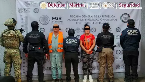 La acusada habría conspirado con otros individuos para dotar de armamento al cártel de acuerdo con documentación judicial