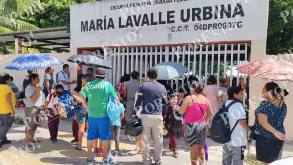 Alumnos de primaria en Samulá retomarán clases normales tras reparación eléctrica Alumnos de primaria en Samulá retomarán clases normales tras reparación eléctrica