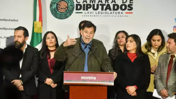 Gerardo Fernández Noroña, presidente de la Mesa Directiva del Senado de la República Gerardo Fernández Noroña, presidente de la Mesa Directiva del Senado de la República