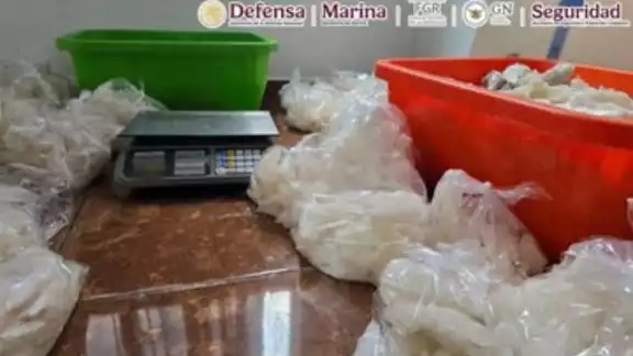 Este golpe al narcotráfico forma parte de las acciones permanentes para debilitar las capacidades logísticas de los grupos criminales Este golpe al narcotráfico forma parte de las acciones permanentes para debilitar las capacidades logísticas de los grupos criminales
