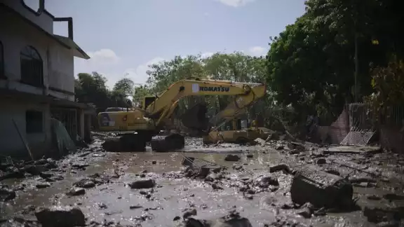 Respecto al servicio de energía eléctrica, el restablecimiento alcanza el 99.75 por ciento en los cinco estados Respecto al servicio de energía eléctrica, el restablecimiento alcanza el 99.75 por ciento en los cinco estados