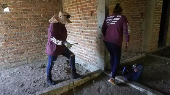 Las autoridades explicaron que la identificación de los cuerpos es un proceso complejo que requiere tiempo Las autoridades explicaron que la identificación de los cuerpos es un proceso complejo que requiere tiempo