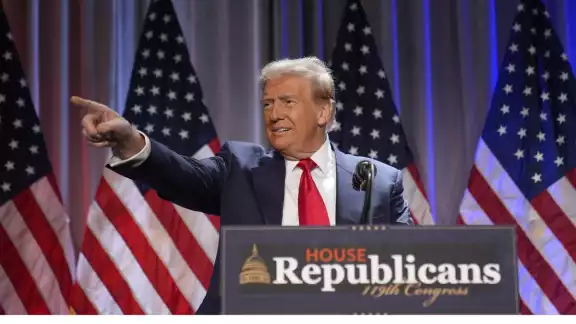 Donald Trump propone anexar a México y Canadá como los estados 51 y 52 de Estados Unidos.