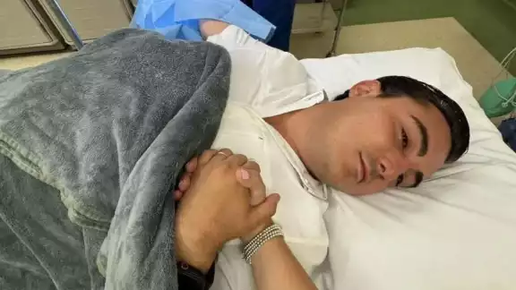 El alcalde se encuentra fuera de peligro y fue dado de alta horas después del incidente.