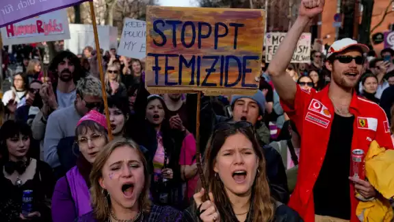 Kaja Kallas, reconoció la valentía de las mujeres que en todo el mundo enfrentan adversidades Kaja Kallas, reconoció la valentía de las mujeres que en todo el mundo enfrentan adversidades