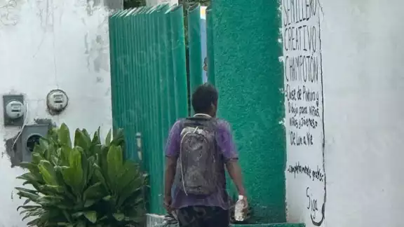 Indigente intenta sustraer cables cerca del estadio Alfonso Durán Castillo en Campeche