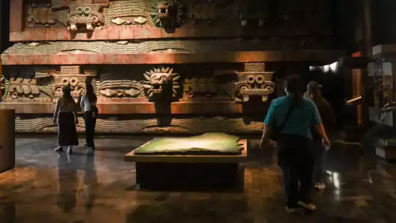 El cierre sorprendió a miles de turistas y estudiantes en plena temporada de visitas escolares El cierre sorprendió a miles de turistas y estudiantes en plena temporada de visitas escolares