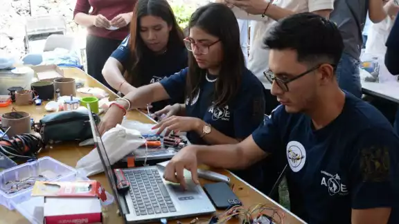 El nuevo sistema nanosatelitel se desarrollará en colaboración con la Universidad Nacional Autónoma de México (UNAM) El nuevo sistema nanosatelitel se desarrollará en colaboración con la Universidad Nacional Autónoma de México (UNAM)