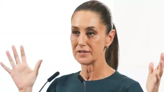 Claudia Sheinbaum confirmó la muerte de dos tripulantes del buque.